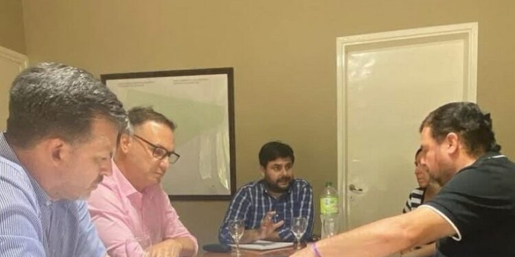 Centeno: Reunión para viviendas en lote propio y el avance de las obras hídricas