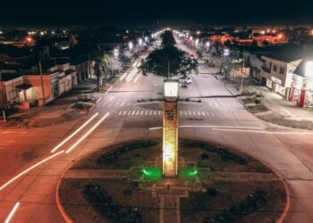 Ceres: A partir del trabajo mancomunado entre Municipio y Provincia Ceres inauguró la nueva Plaza Colón