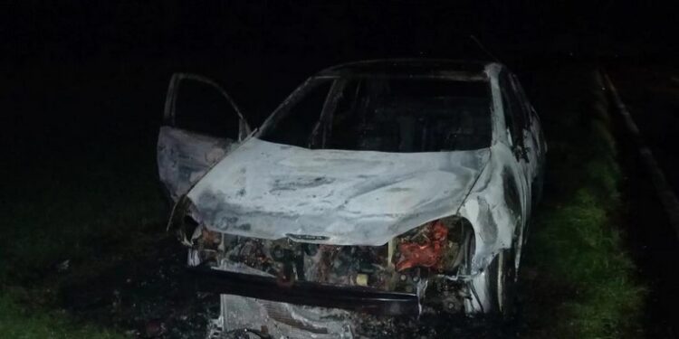 Clason INCENDIO DE UN AUTOMÓVIL CON PERDIDAS TOTALES