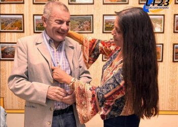 Claudio Giolidoro fue distinguido con la medalla Orgullo de Iriondo.