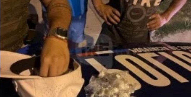 Detuvieron a un muchacho con 20 envoltorios de cocaína en Puerto San Martín