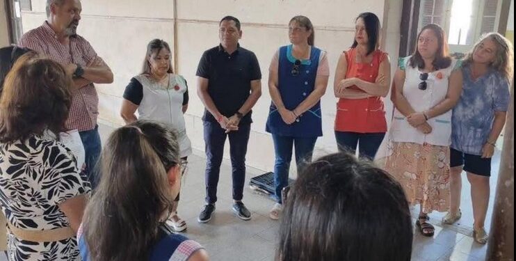Coronda: Entrega de FANI para la Escuela Oroño