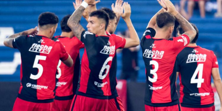 Debut con empate para Colón en la Primera Nacional