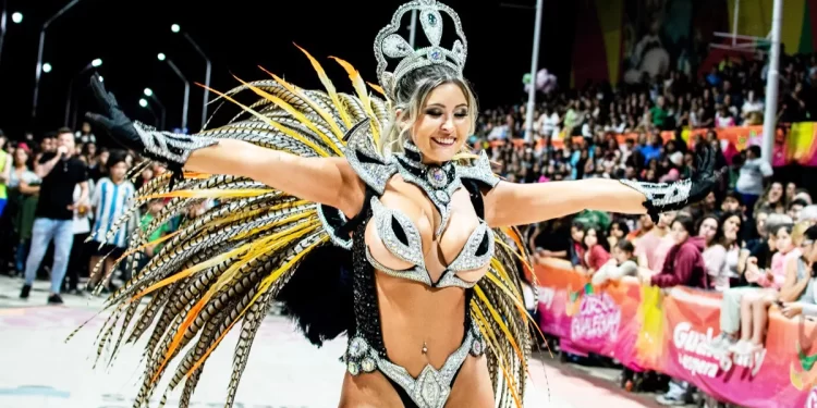 Febrero comienza con fiestas populares y carnavales en toda la provincia