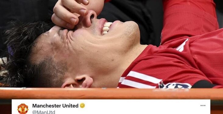 Lisandro Martínez se retiró de la cancha en camilla entre lágrimas y la preocupación es total