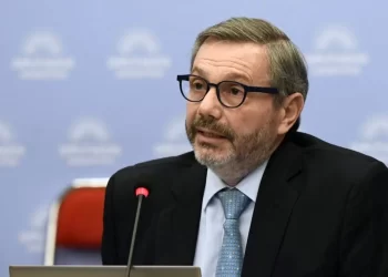 El Gobierno despidió al titular del ANSES