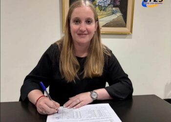 LA MINISTRA VICTORIA TEJEDA SERÁ CANDIDATA A CONVENCIONAL CONSTITUYENTE