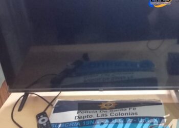 Esperanza le robó el televisor a su hija e intentó venderlo ilegalmente