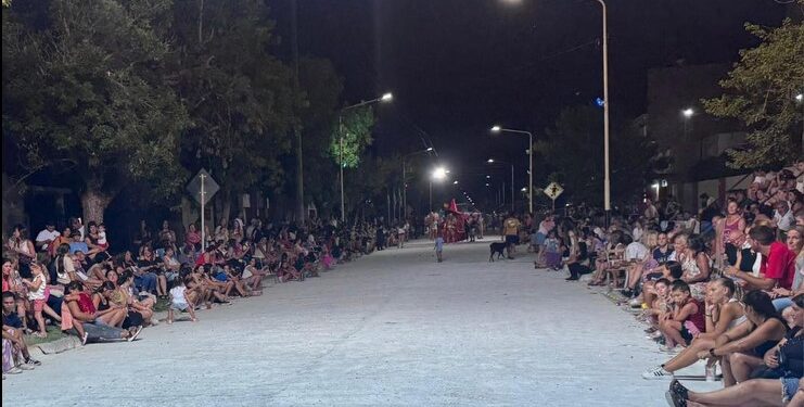 Gran Tercera noche de los Carnavales Catereté en Salto Grande