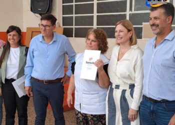 La vicegobernadora Scaglia y el ministro Goity entregaron FANI a dos instituciones de Gálvez