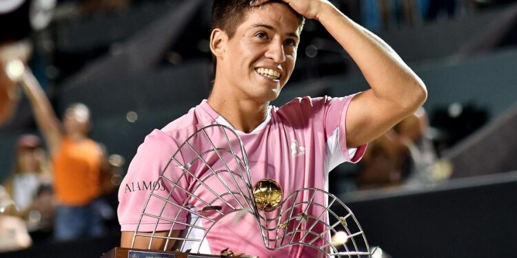 Sebastián Báez venció a Alexandre Muller y se coronó bicampeón del ATP 500 Río Open.