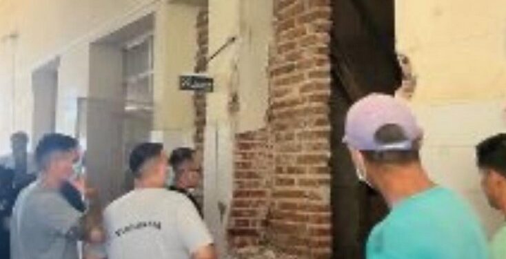 Colapsó el techo de la cocina del hospital Cullen de Santa Fe y cuatro obreros resultaron heridos