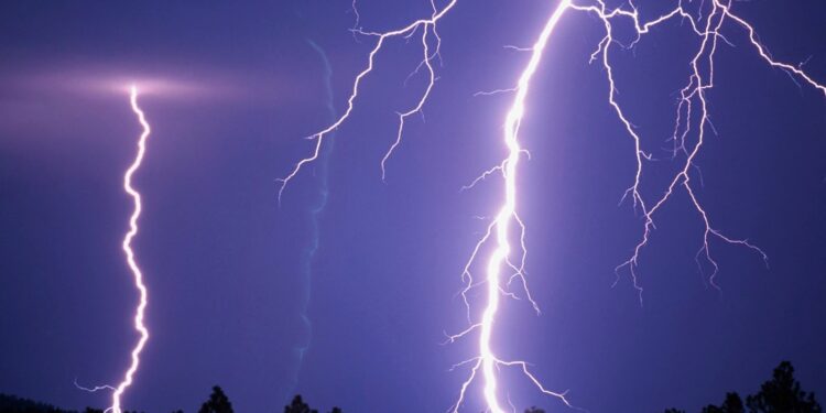 Alertas por tormentas y posible caída de granizo en la región