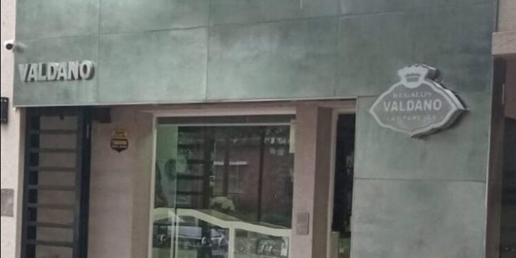 Las Parejas: Cinco detenidos por el intento de robo en joyería Valdano