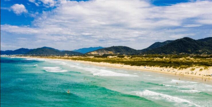 Argentinos en Brasil: a Florianópolis ya viajo el doble de turistas que el año pasado