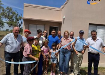 Infraestructura, salud y vivienda: el compromiso del Gobierno Provincial en San Cristóbal con la participación de Gisela Scaglia y Felipe Michilig.