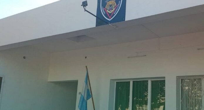 San Genaro: Obras de refacción y mantenimiento en el edificio del comando radioeléctrico de la ciudad.