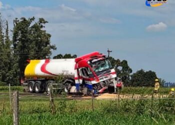 San Genaro: Accidente entre tres camiones en Ruta 34 frente al Gauchito Gil