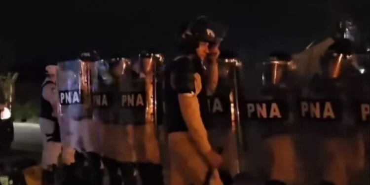 Aceiteros relanza el paro nacional tras denuncia de represión de Prefectura