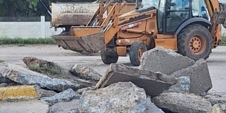 Centeno: COMENZARON LA REPAVIMENTACIÓN DEL ACCESO PRINCIPAL A LA LOCALIDAD