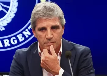 Caputo confirmó que el acuerdo con el FMI será por US$20.000 millones