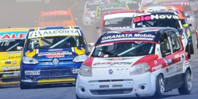 EL CAR SHOW ARRANCA EN SAN JORGE Y POR RADIO SAN GENARO