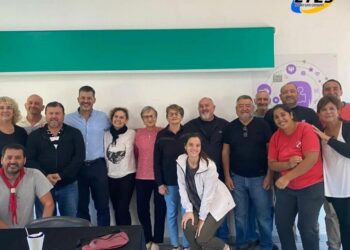 Centeno: EL SENADOR LEO DIANA HIZO ENTREGA DE APORTES A INSTITUCIONES