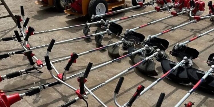 Casilda: FRANCHELLA INFORMÓ LA COMPRA DE 18 MOTOGUADAÑAS