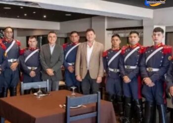 La Municipalidad de San Lorenzo agasajó al Regimiento de Granaderos en su 213° aniversario