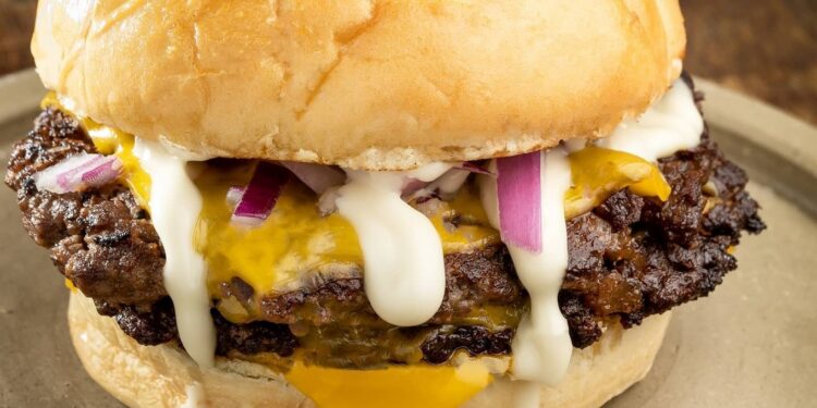 UNA HAMBURGUESA ARGENTINA GANO EL PREMIO A LA MEJOR HAMBURGUESA EN EEUU