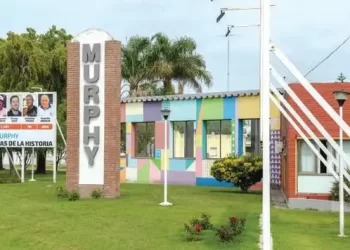 Lo golpearon por pedir que bajen la música, sucedió en Murphy