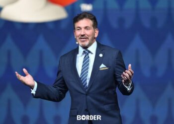 El presidente de la Conmebol en el dijo que «una Libertadores sin Brasil sería como Tarzán sin Chita» y después pidió disculpas