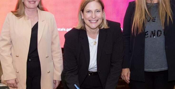 Provincia aumenta un 100 % los fondos para el fortalecimiento de los servicios locales de niñez