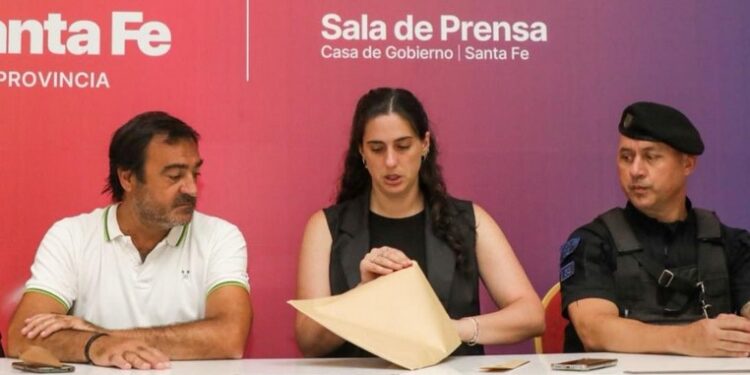 Provincia compra chalecos antipunzantes para el Servicio Penitenciario
