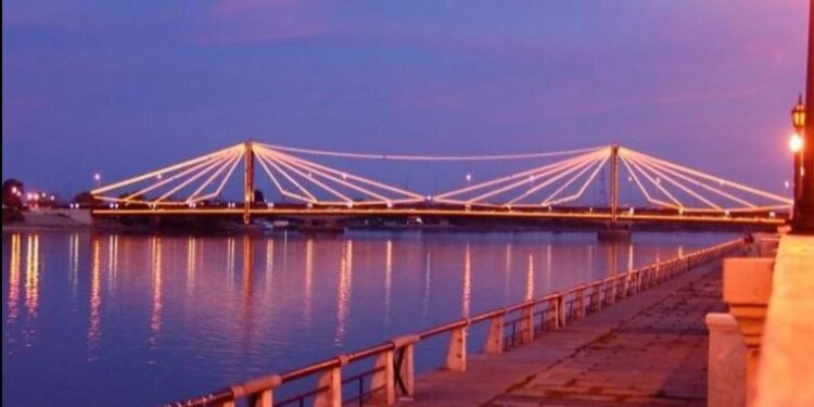 Más de 400 mil personas pasaron por la provincia este fin de semana largo