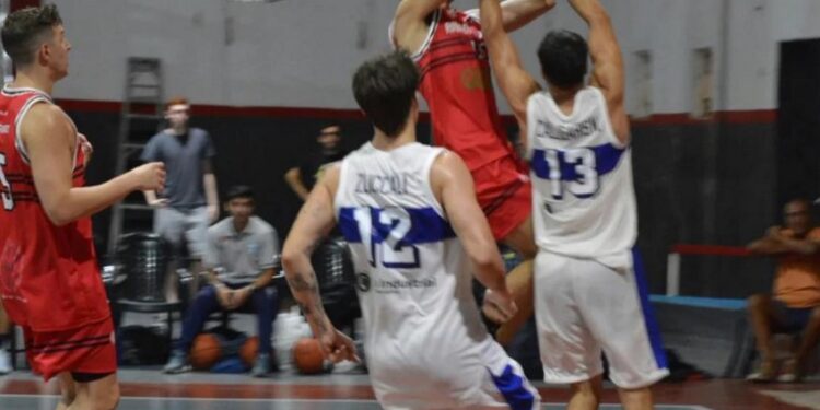 RIVADAVIA JRS DERROTÓ A SPORTIVO RIVADAVIA POR LA LIGA FEDERAL