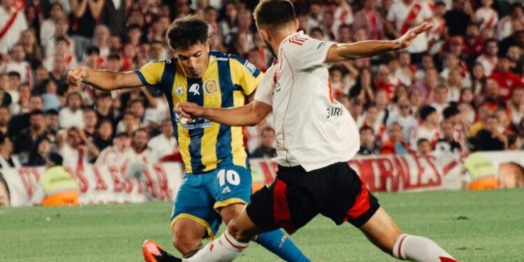 RIVER Y CENTRAL EMPATARON EN EL MAS MONUMENTAL