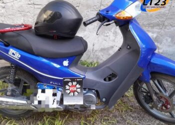 Una madre devolvió a la Policía una moto que robó su hijo en Esperanza
