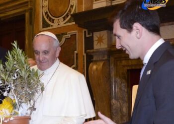 LEO MESSI: “Un Papa distinto, cercano, argentino “.