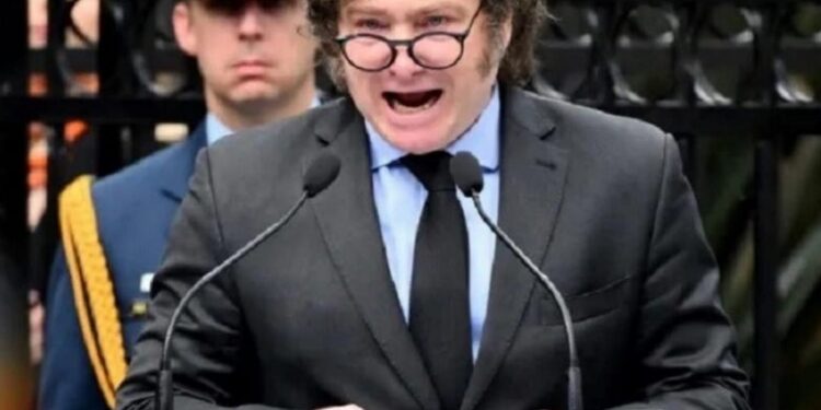 EL DISCURSO DE MILEI SOBRE MALVINAS: «QUEREMOS SER POTENCIA PARA QUE ELLOS PREFIERAN SER ARGENTINOS»