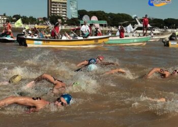 HISTÓRICO: LOS NADADORES AFICIONADOS DE TODO EL MUNDO PODRÁN REALIZAR LA MARATÓN SANTA FE CORONDA