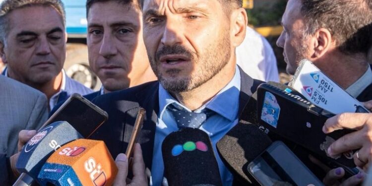 Pullaro: “La obra del puente Santa Fe-Santo Tomé no se para y ningún burócrata nos va a decir qué hacer en la provincia”