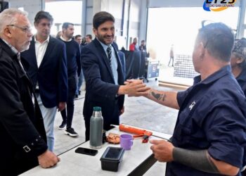 Funes: “Este Gobierno está al lado de aquellos que creen que trabajando se puede salir adelante”, Maximiliano Pullaro