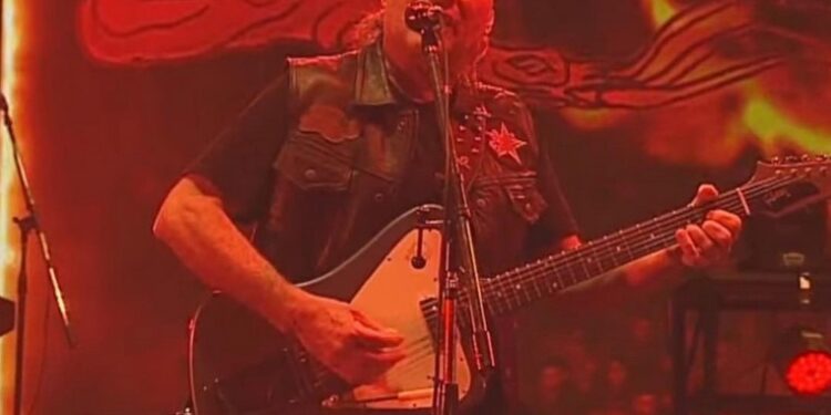 LA RENGA CON UN SHOW IMPONENTE Y SOLIDARIO EN LA PLATA. LO RECAUDAD ES PARA EL HOSPITAL LUCERO DE BAHIA BLANCA.