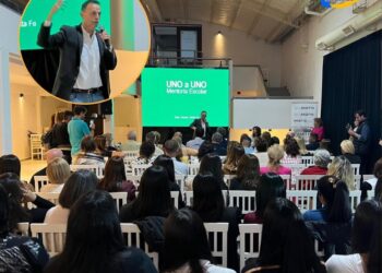 El senador Rasetto presentó en Cañada de Gómez el proyecto “Uno a Uno” – Mentoria Escolar