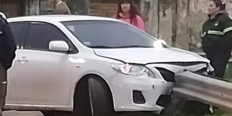 Totoras ACCIDENTE EN LA ROTONDA DE RUTA 91 FRENTE A LA RURAL