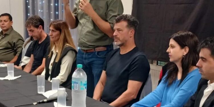 Galvez: “Unidos y presentes” cerró su campaña con vistas a las elecciones PASO del domingo.