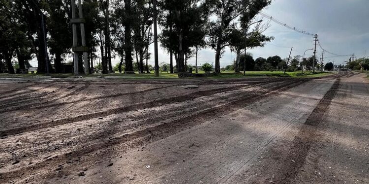 Galvez: LA VICEGOBERNADORA SCAGLIA Y EL SENADOR DIANA ANUNCIARON UN CONVENIO POR OBRAS EN GÁLVEZ