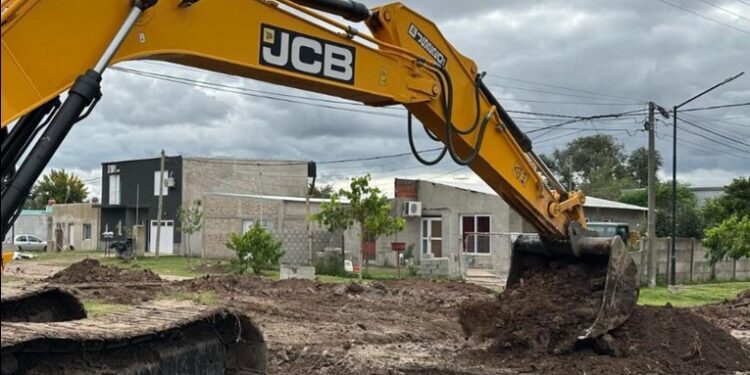 SAN JORGE: Avanza la obra de canalización del canal San Martín gestionada por el senador Esteban Motta