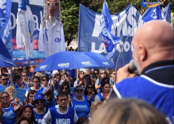 AMSAFE: JORNADA PROVINCIAL DE PROTESTA CON MULTITUDINARIA MOVILIZACIÓN A TRIBUNALES